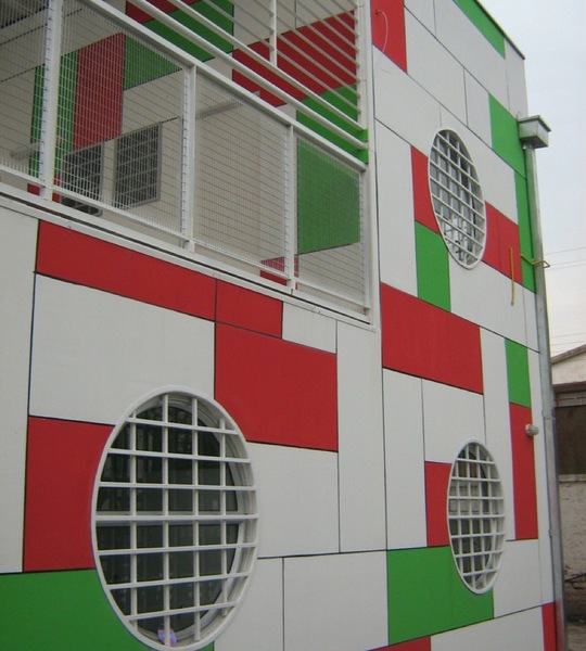 Sala Cuna fachada pizarreño